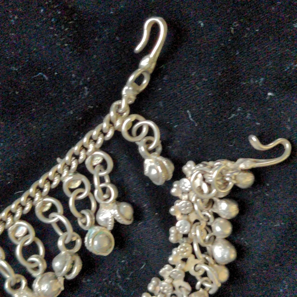 Two Kuchi Anklets - Picture 5 of 9